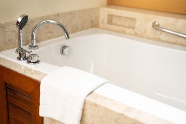 Cost of Tub Faucet Repair in Goodyear